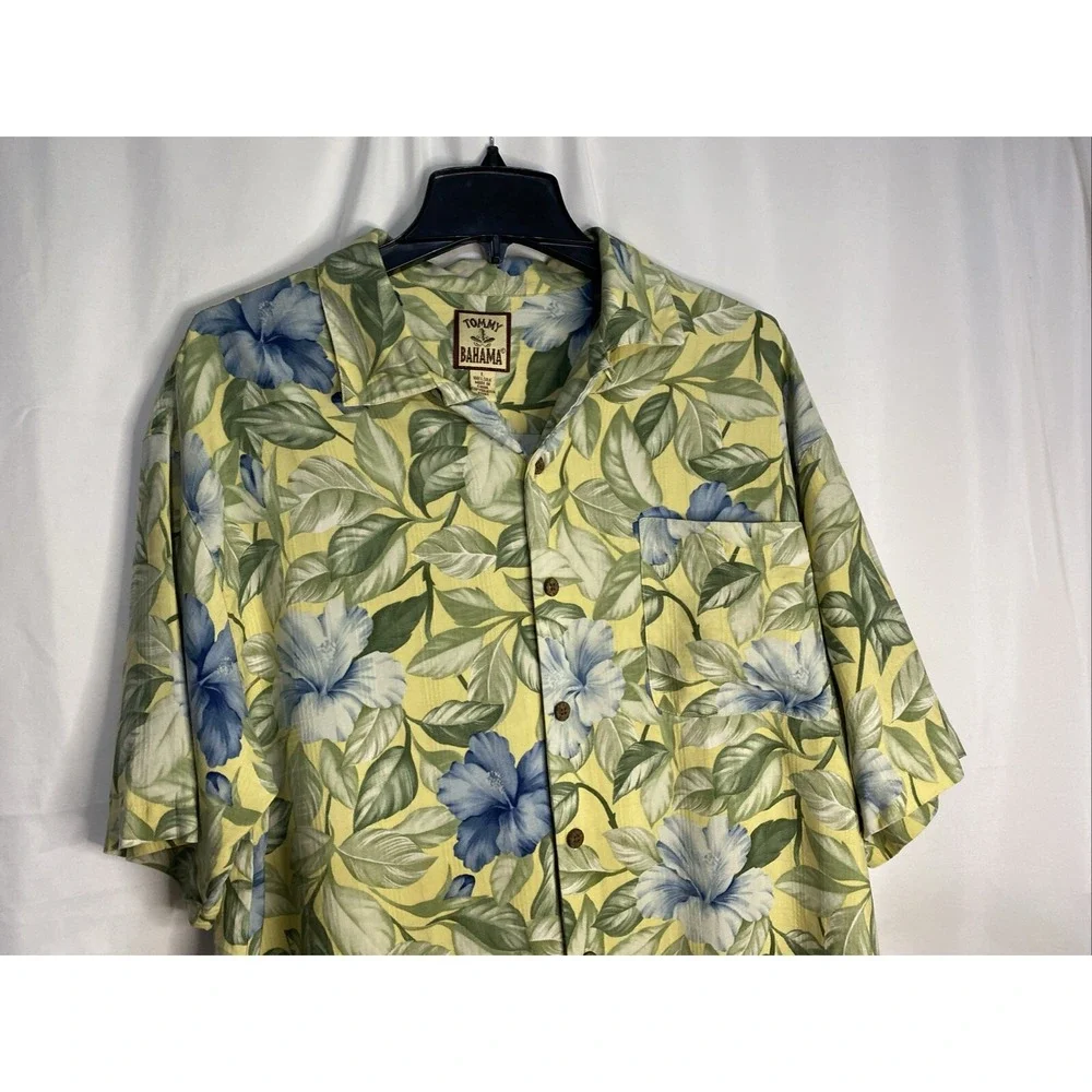 Tommy Bahama Camp Shirt Mens L Yellow Blue Hibiscus Silk Floral Short Sleeve Exc